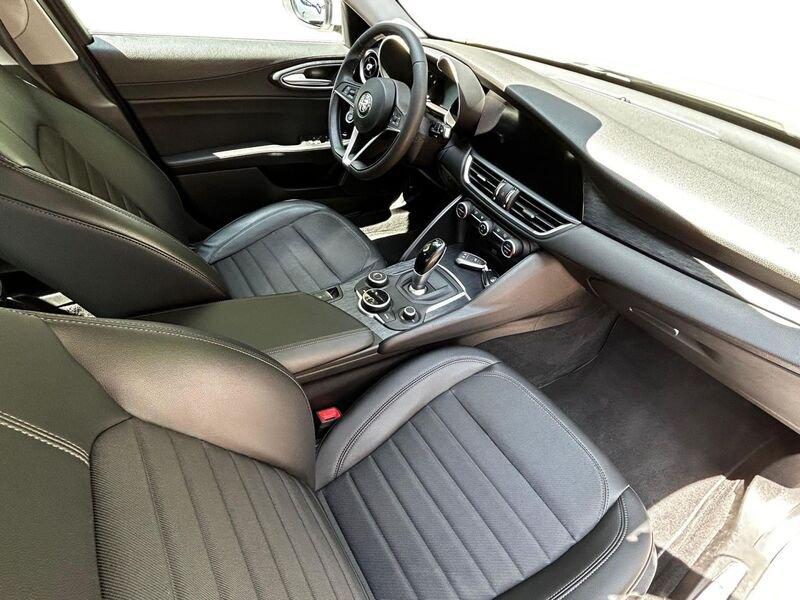 Alfa Romeo Giulia 2.2 Turbodiesel 160 CV AT8 Executive