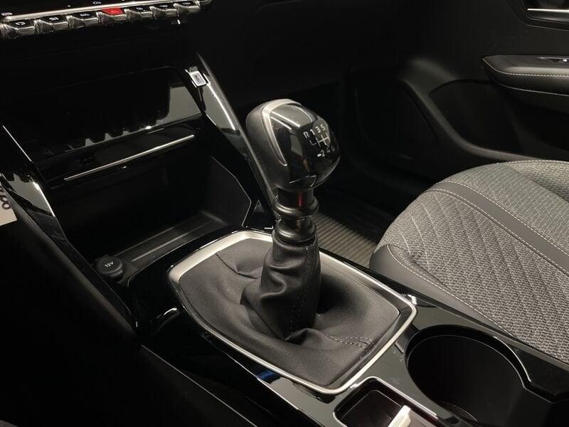 Peugeot 208 1.2 ALLURE