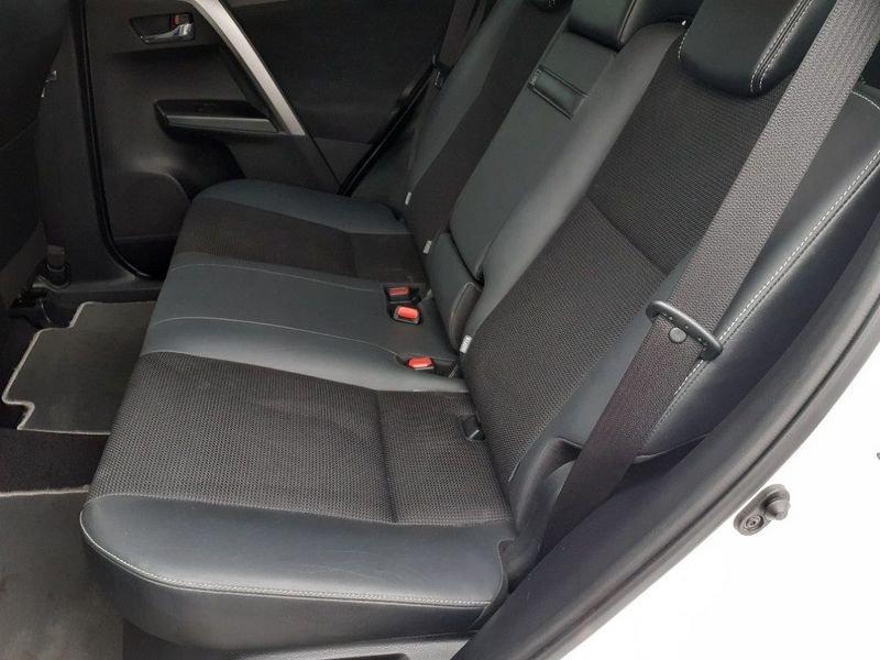 Toyota RAV4 2.5 Hybrid 2WD G.TRAINO - KM CERTIFICATI