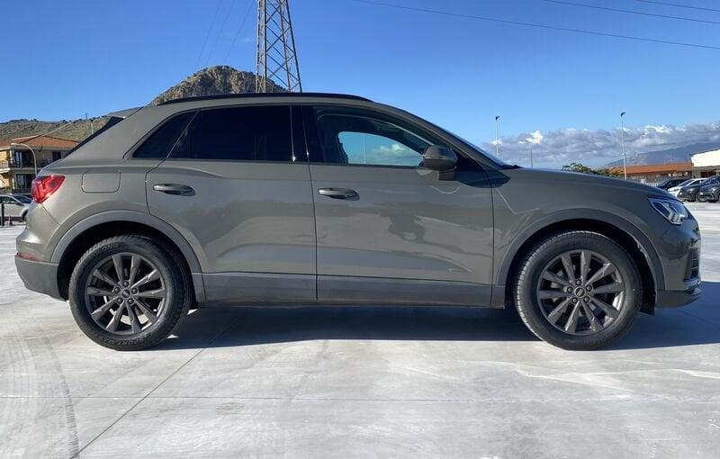 Audi Q3 Business 2.0 TDI 150CV 35