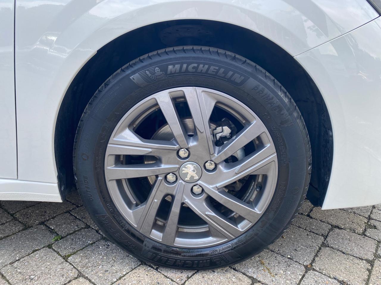 Peugeot 208 PureTech 75 Stop&Start 5 porte Active Pack