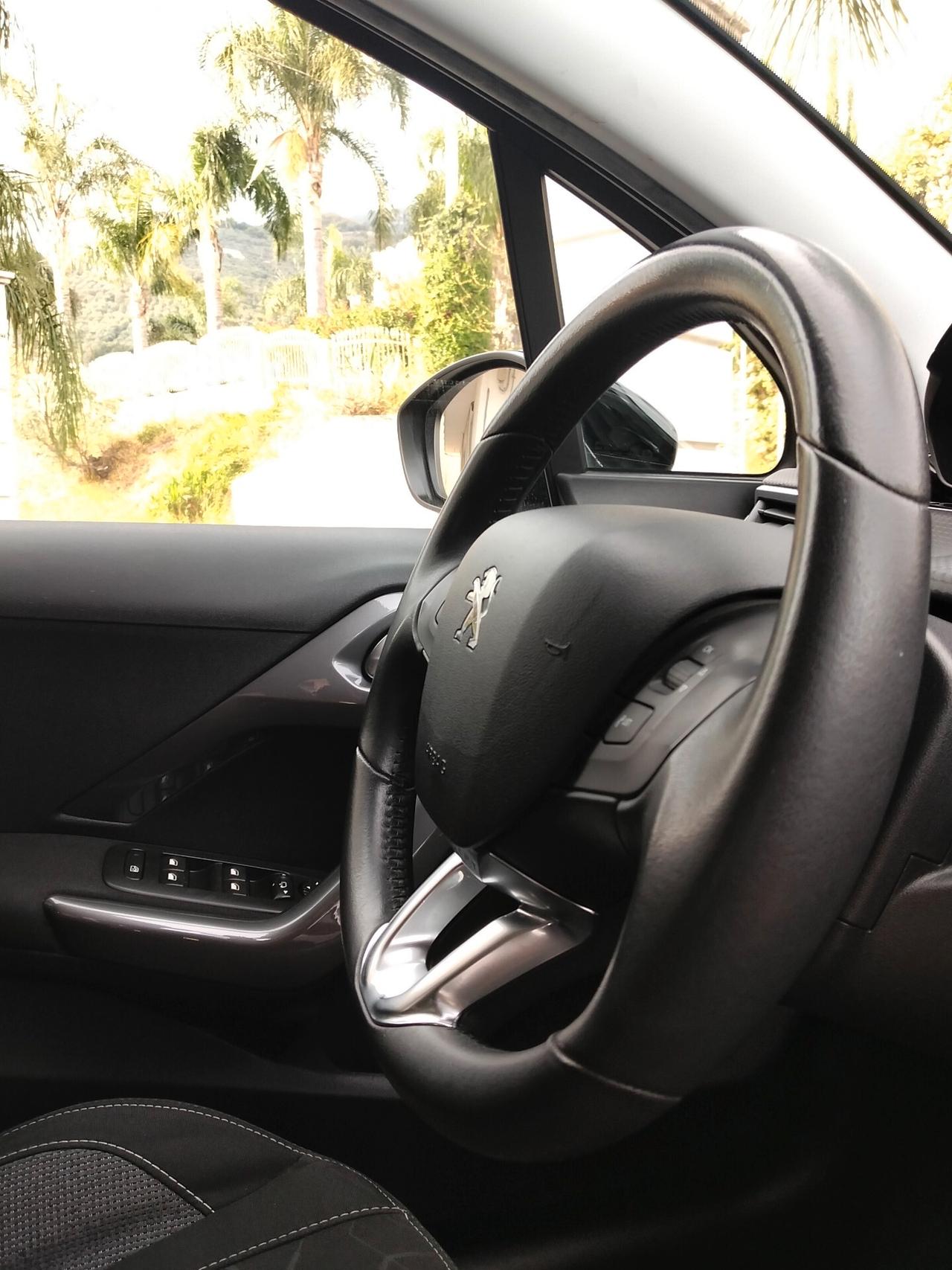Peugeot 2008 BlueHDi 100 Active
