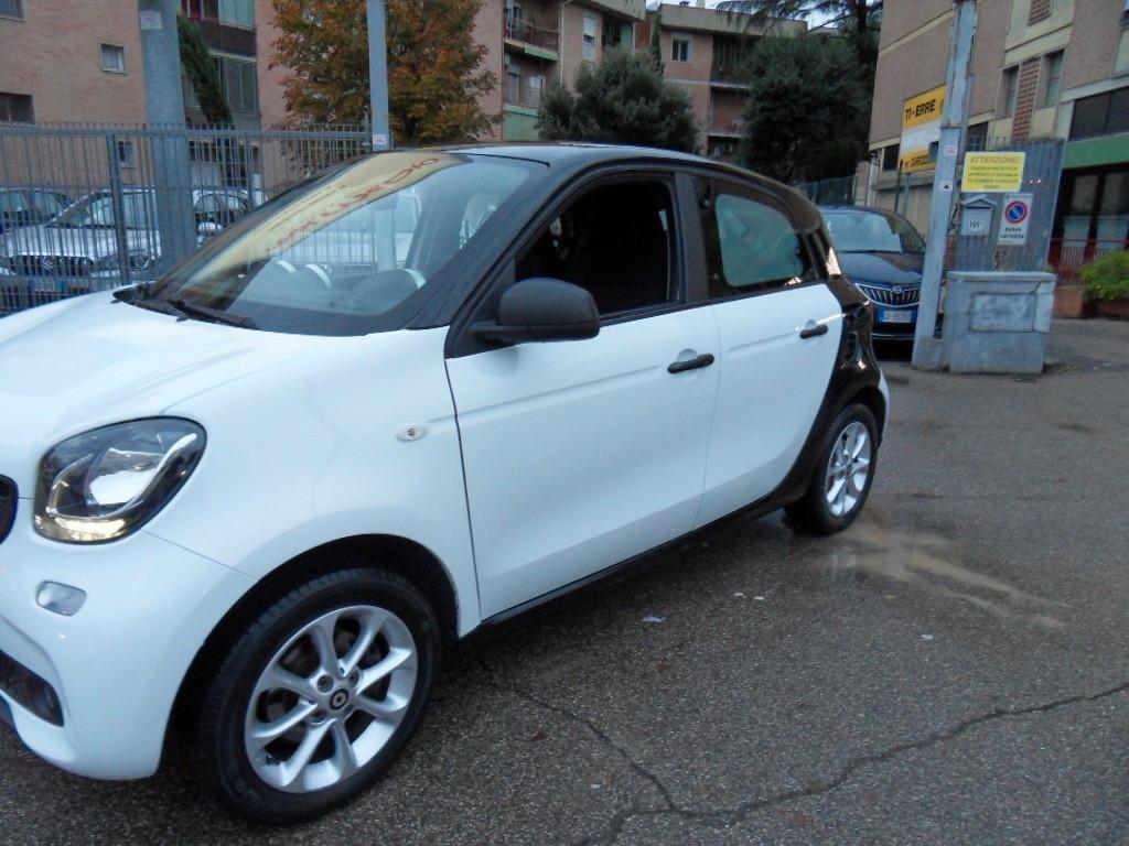 Smart ForFour 70 1.0 Youngster