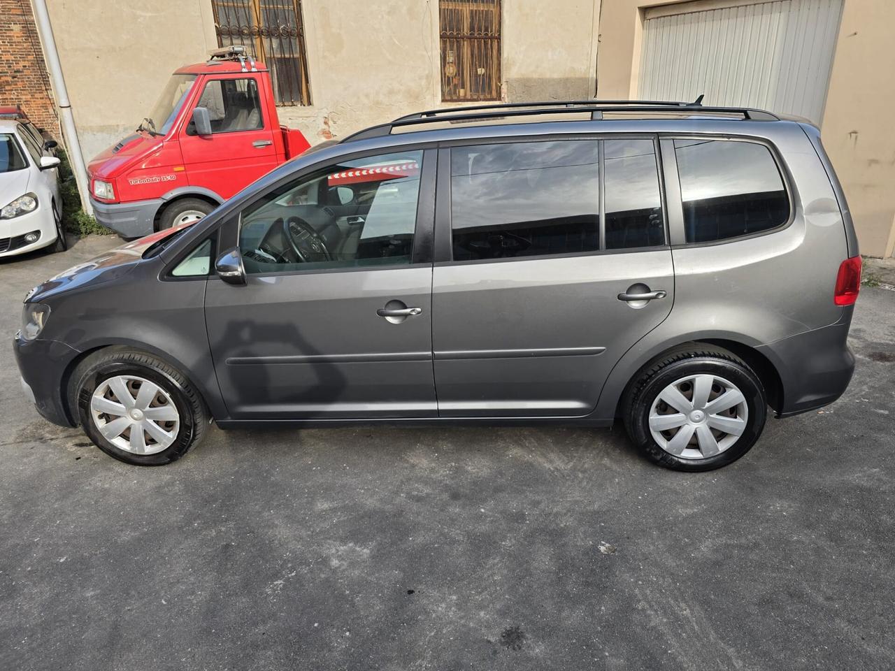Volkswagen Touran 1.6 TDI DPF Comfortline 7 posti