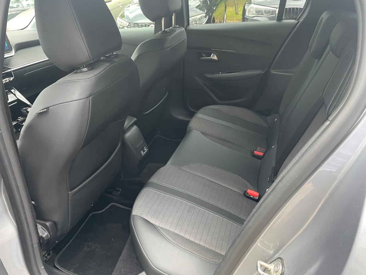 Peugeot 208 motore elettrico 5 porte GT Line*Neopatentati*