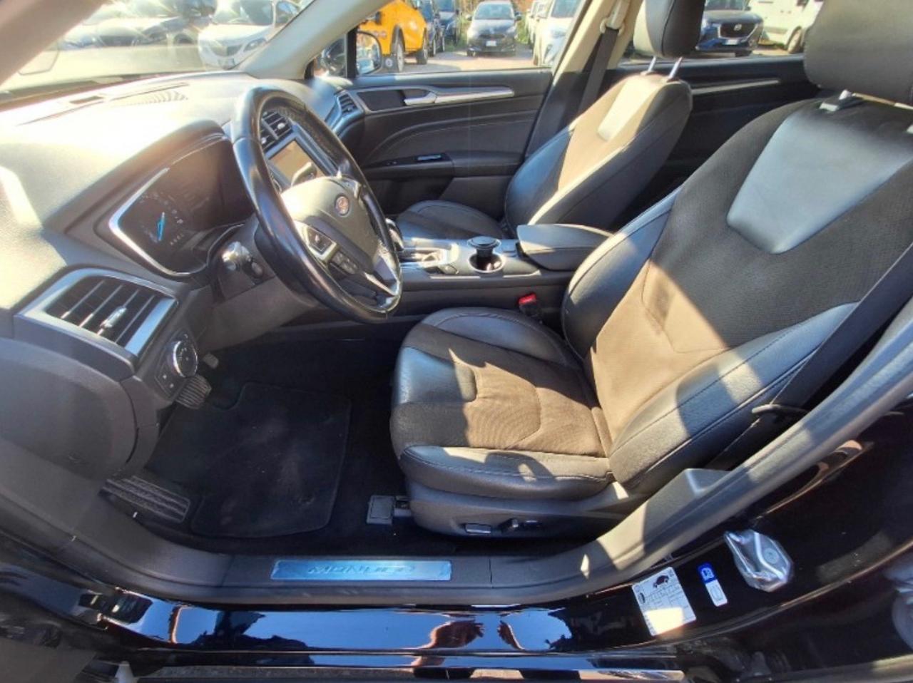 Ford Mondeo Full Hybrid 2.0 187 CV eCVT 4 porte Titanium Business