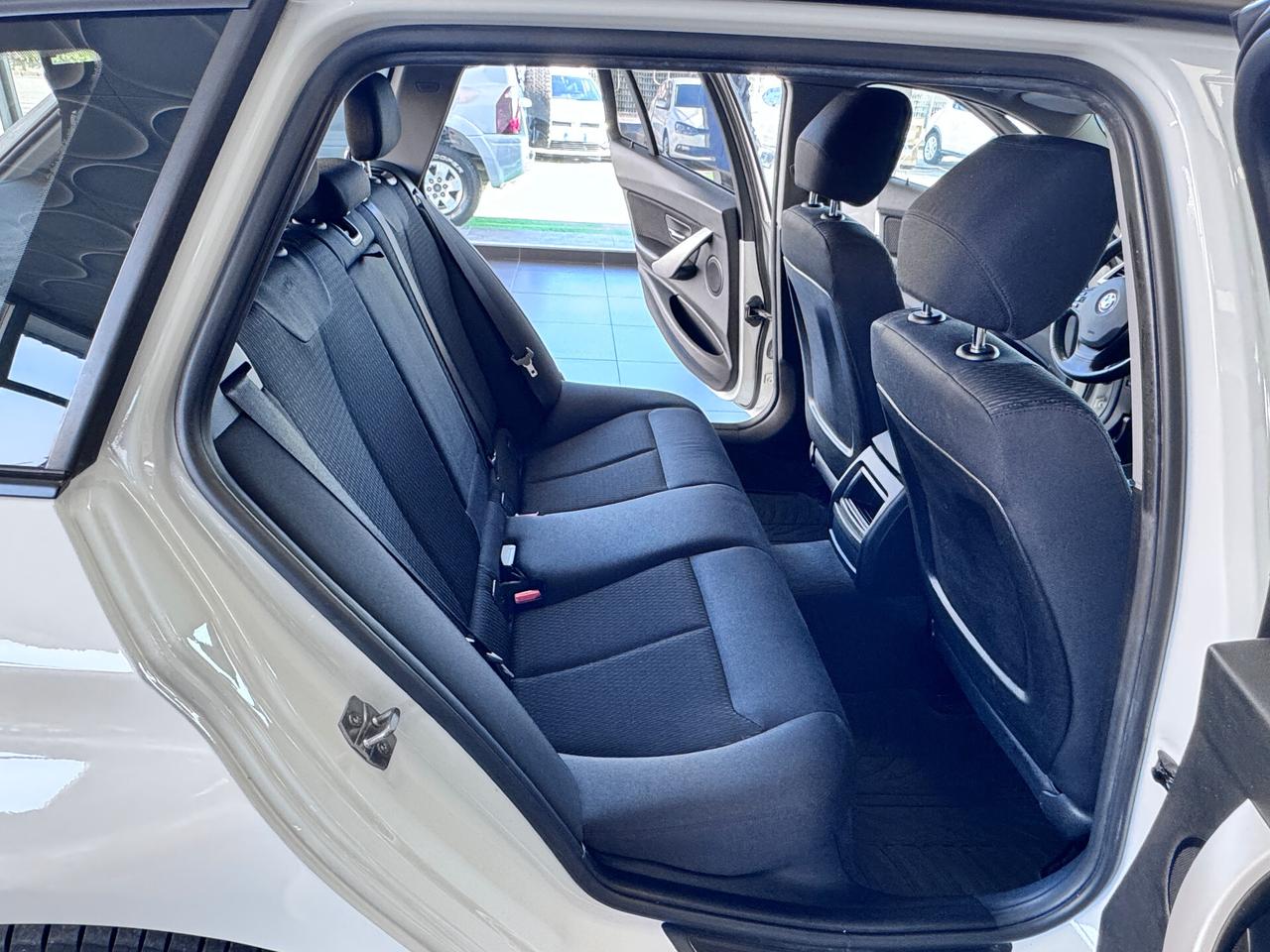 Bmw 320 320d Touring Business aut.