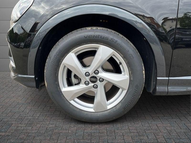 Audi Q3 35 1.5 tfsi Business Advanced s-tronic