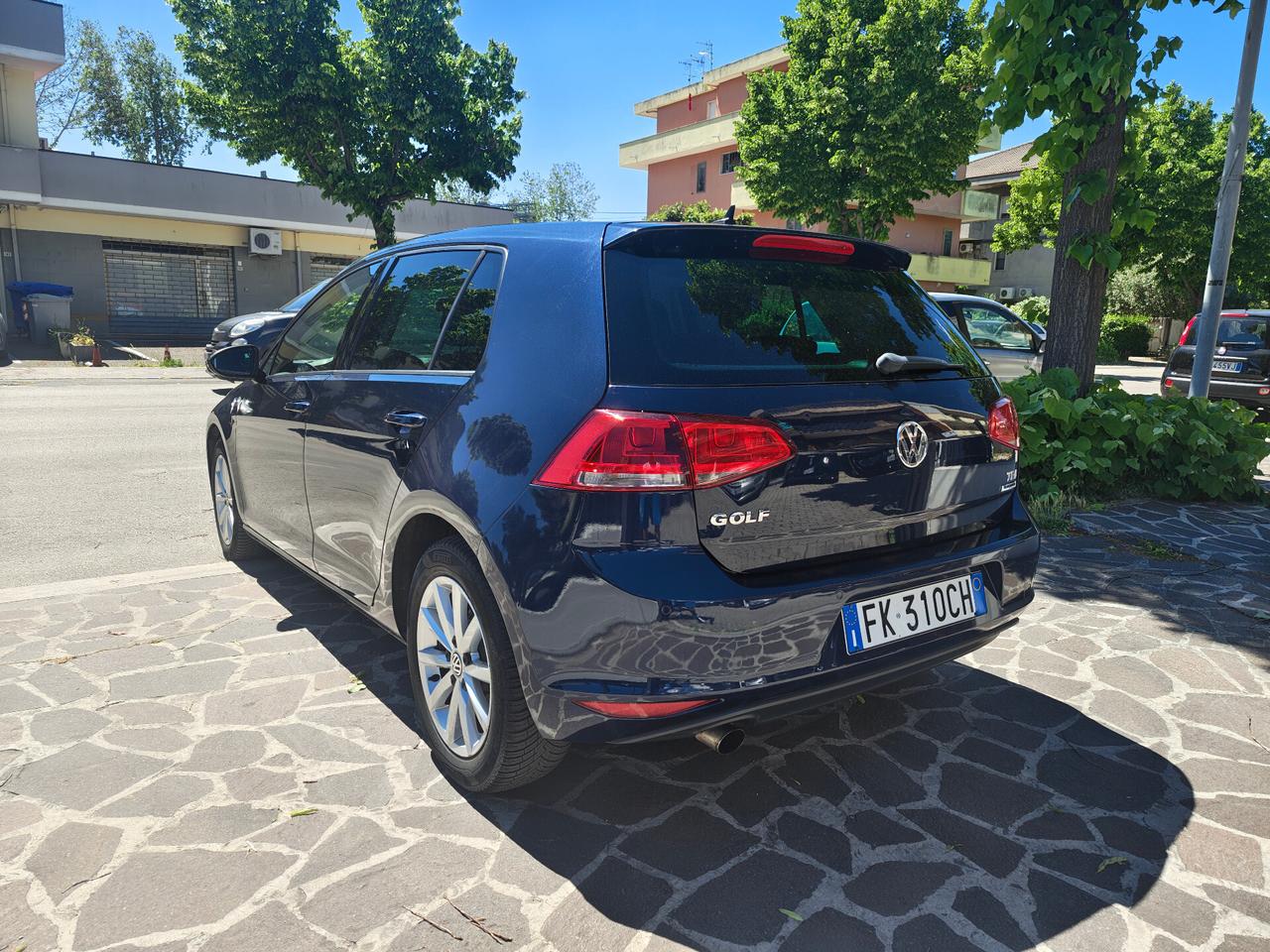 Volkswagen Golf Business 2.0 TDI DSG 5p. Highline BlueMotion Tech.