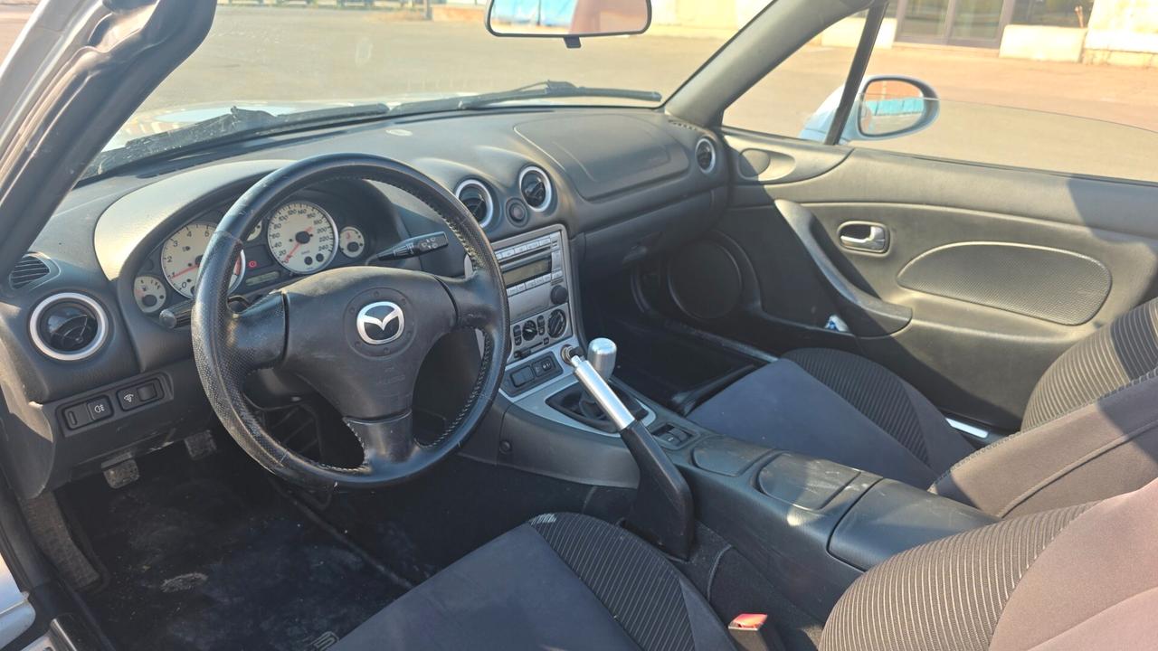 Mazda MX5 1.6 Con CLIMA