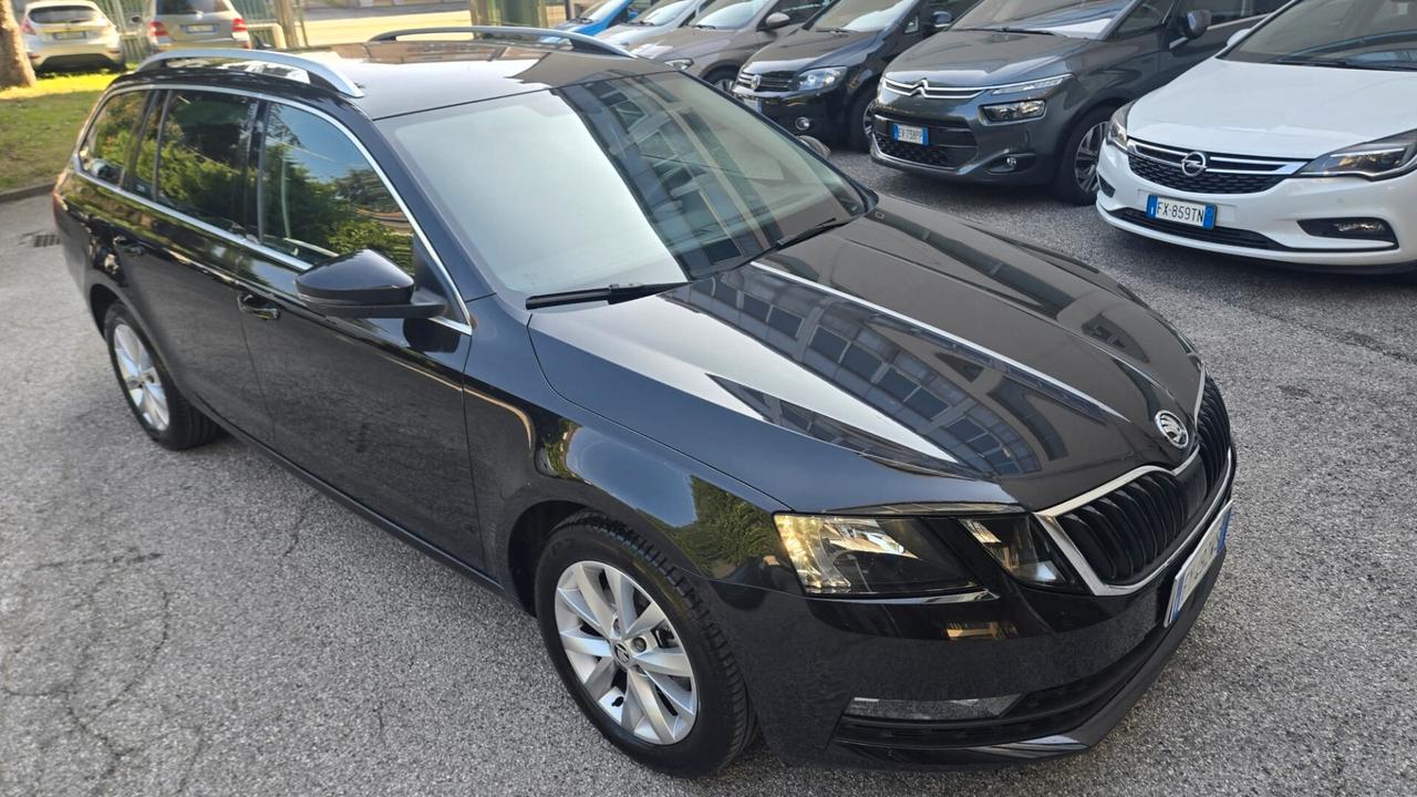 Skoda Octavia 1.5 DSG Wagon Executive G-Tec Metano