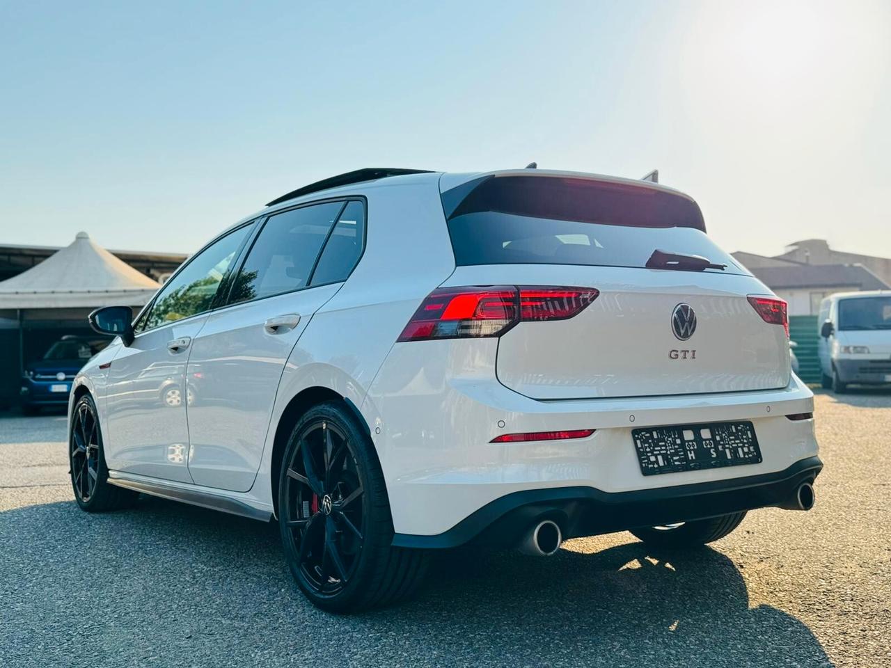 Volkswagen Golf GTI 2.0 TSI DSG