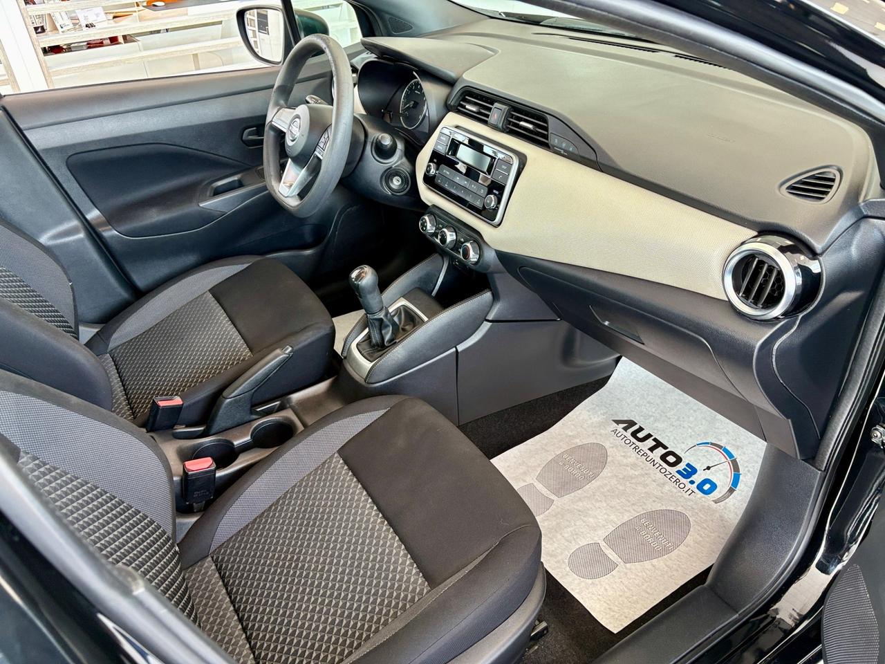 Nissan Micra 1.0L 12V 5 porte Visia+ Neopatentati