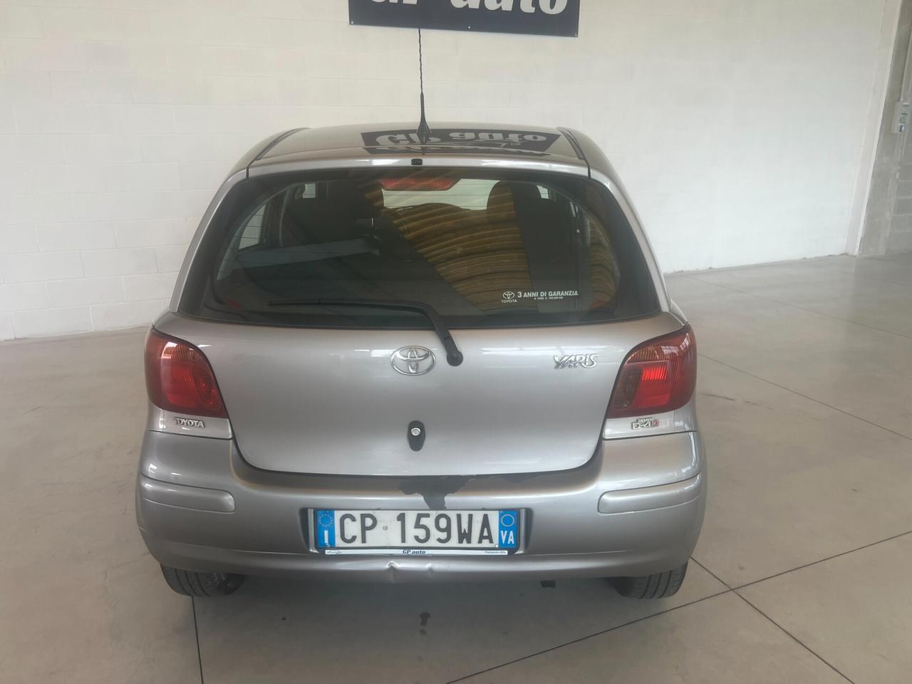 Toyota Yaris 1.4 tdi D-4D cat 5 porte Sol UNICA PROPRIETARIA KM 104.281