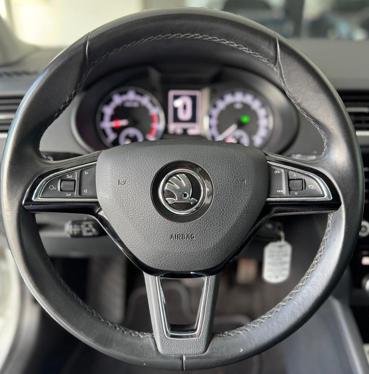Skoda Octavia 1.5 DSG Wagon Ambition G-Tec