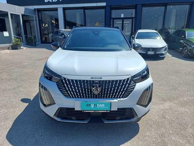 Peugeot 2008 Hybrid 136 e-DCS6 GT KM0