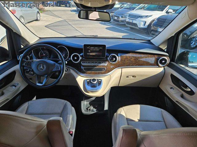 MERCEDES-BENZ V 220 D 163cv SPORT LONG 8 posti - FN068YY