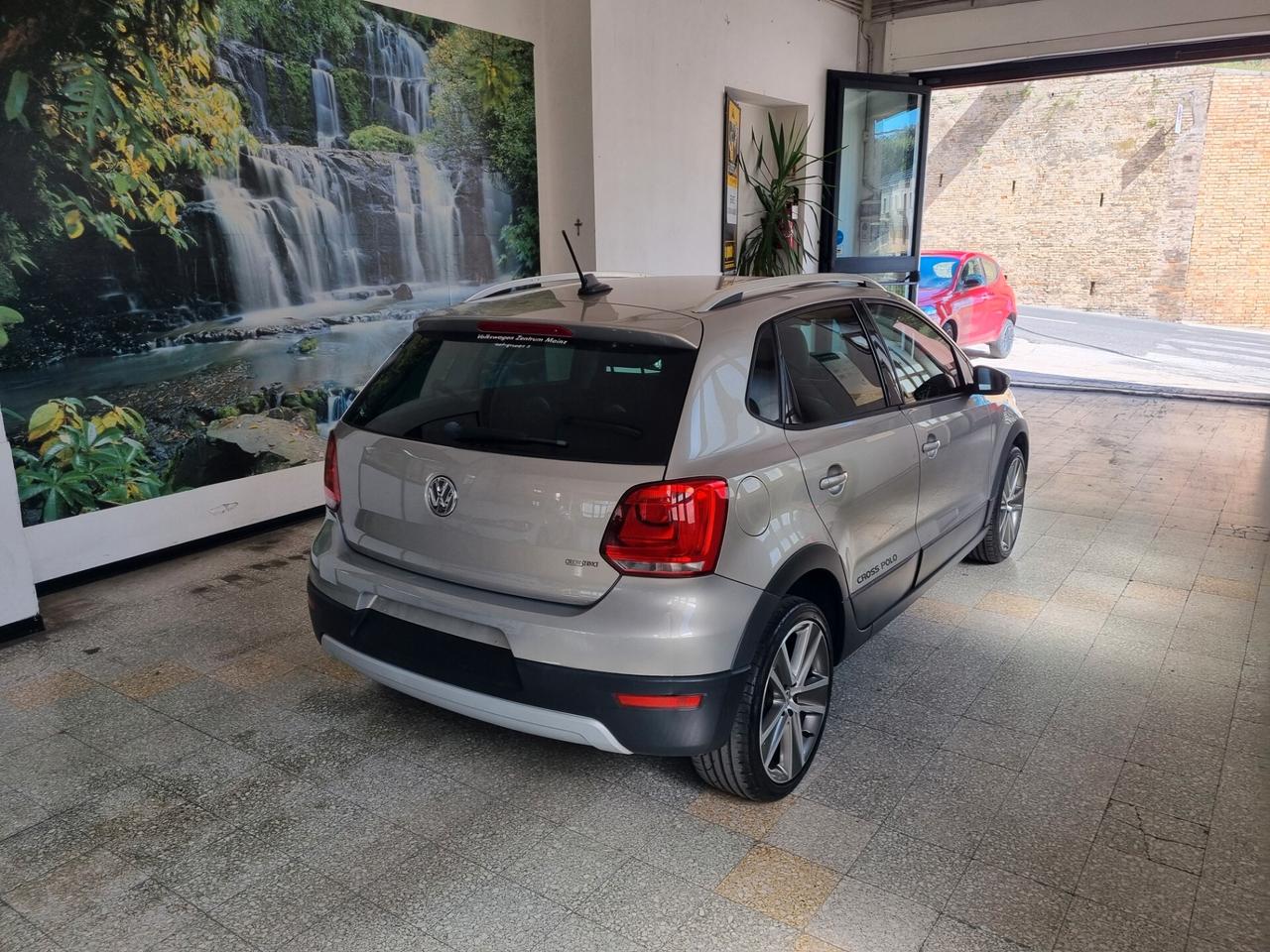 Volkswagen Polo Cross 1.2 TDI DPF PELLE, BI-XENON, NAVI, TELEFONO
