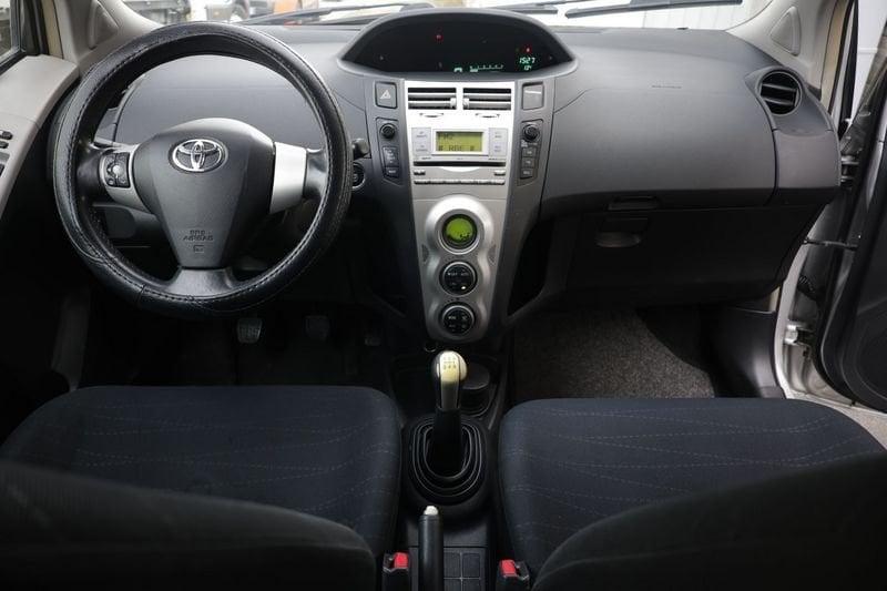 Toyota Yaris Toyota Yaris 1.4 D-4D 3 porte Navi Unicoproprietario