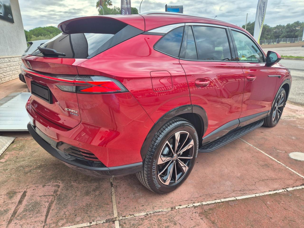 Mg Nuova HS 1.5 Luxury 170CV MT