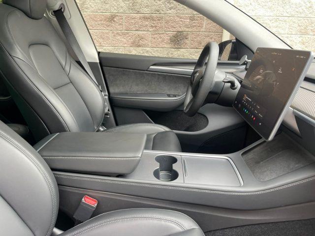 TESLA Model Y PERFORMANCE DUAL MOTOR AWD 4X4 CERCHI DA 21!