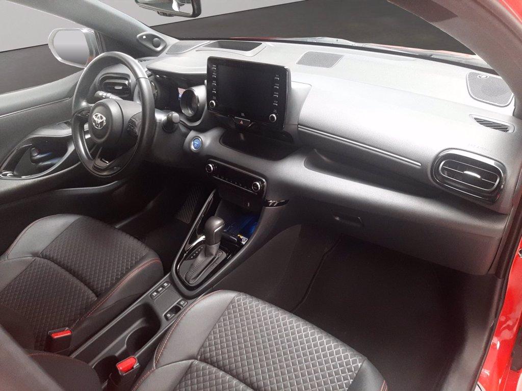 TOYOTA Yaris 1.5h premiere del 2021