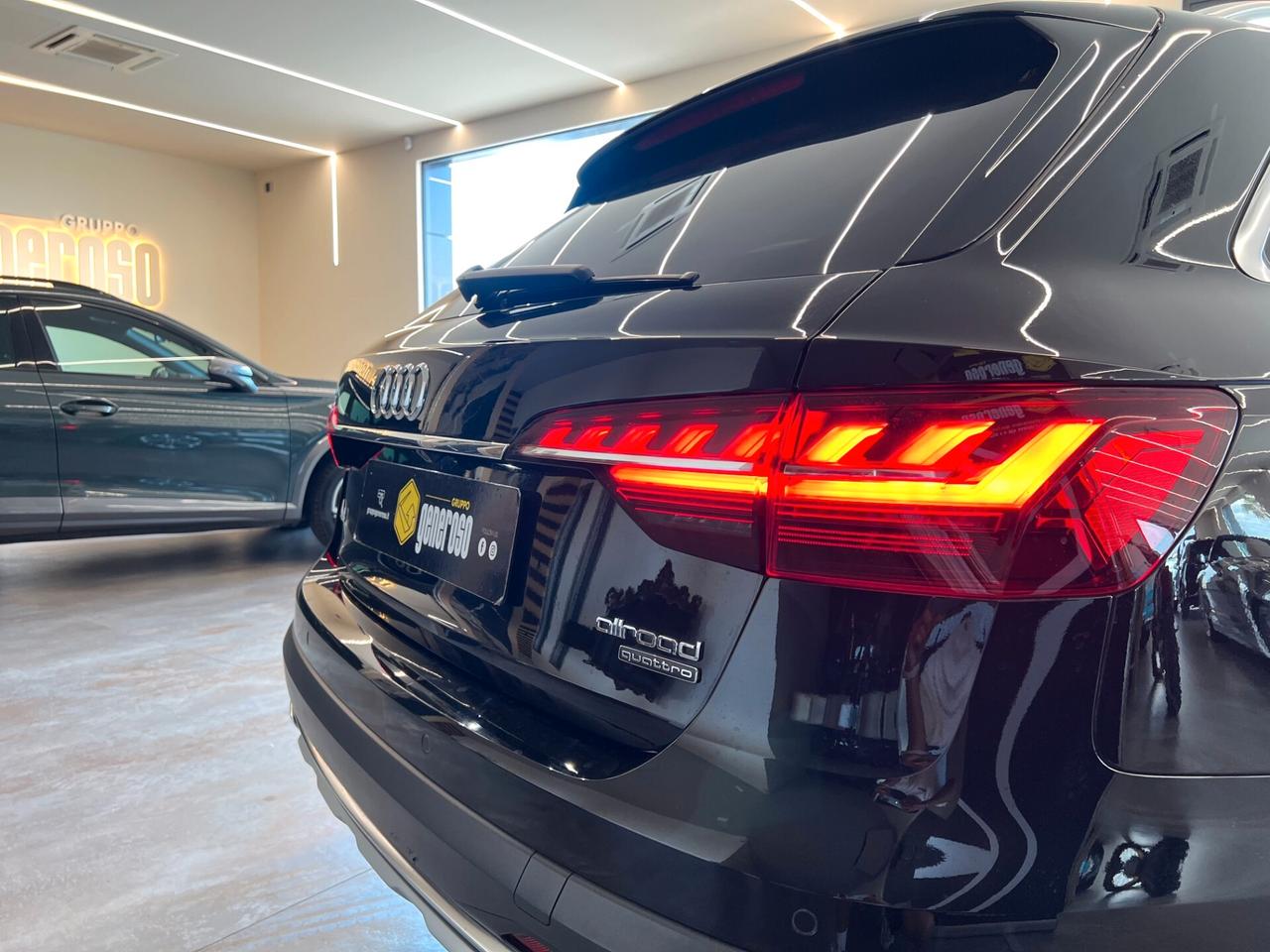 Audi A4 allroad 40 TDI 204 CV S tronic Identity Contrast