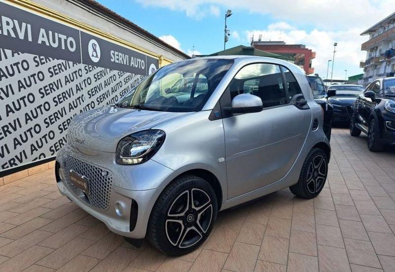 smart fortwo EQ Passion