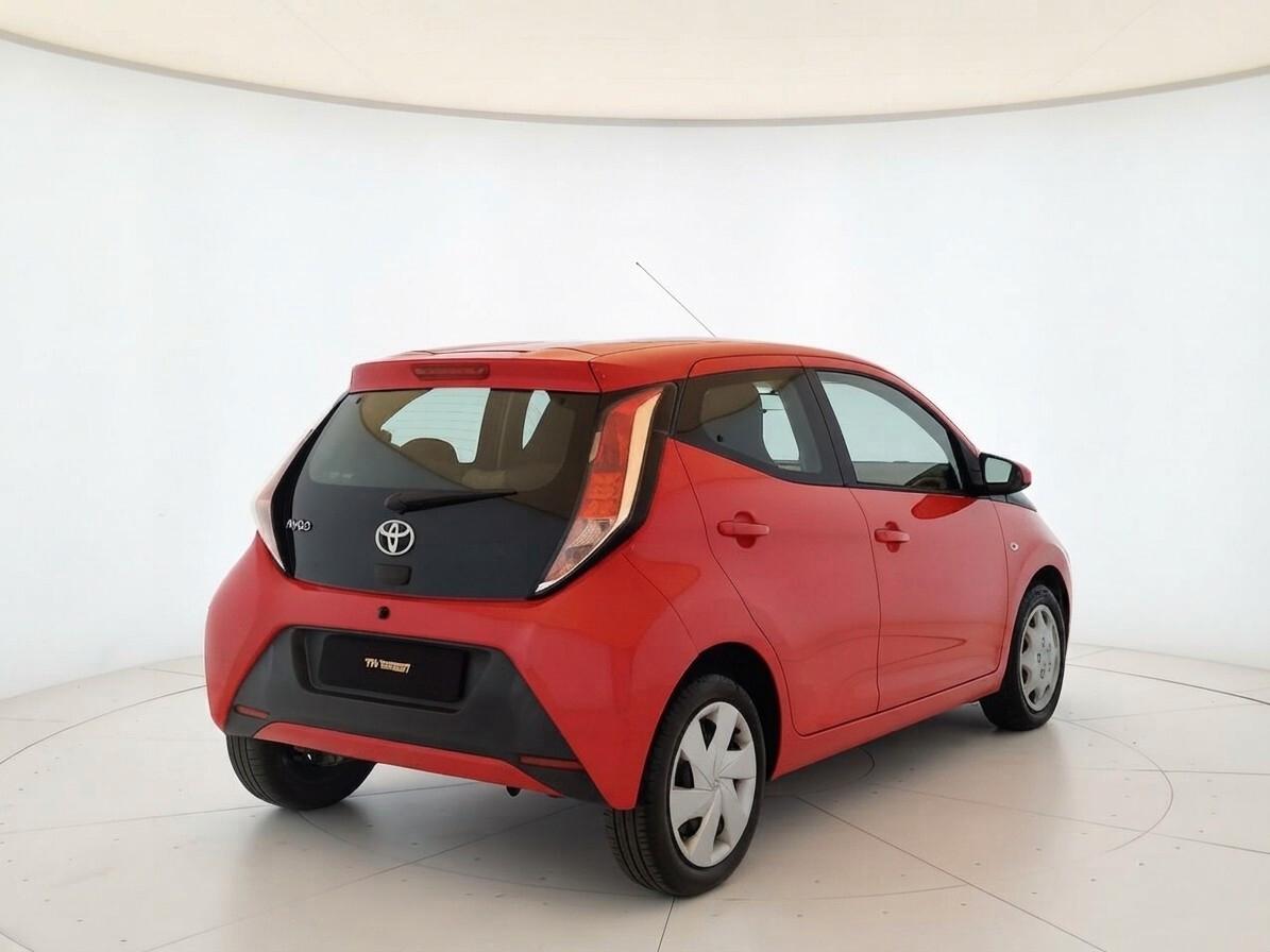 TOYOTA Aygo 1.0 69cv 5p - NEOPATENTATI