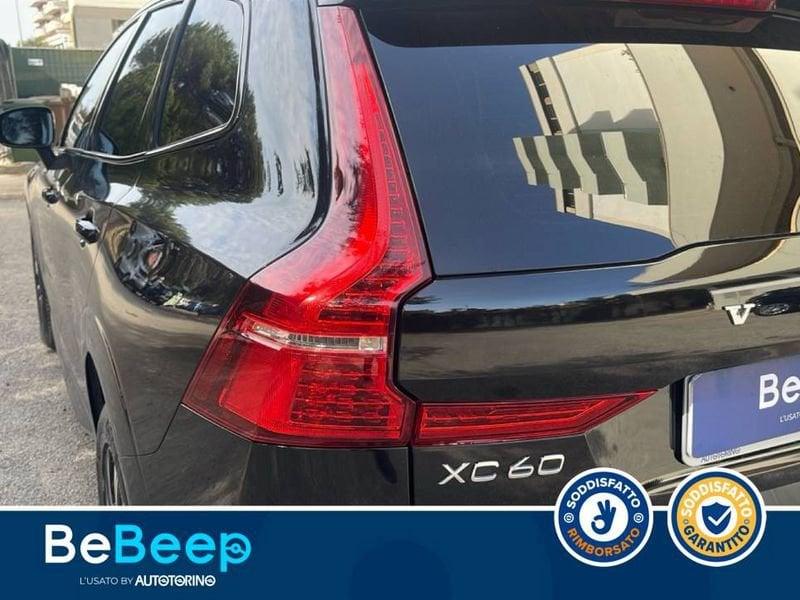 Volvo XC60 2.0 B4 PLUS DARK AWD AUTO