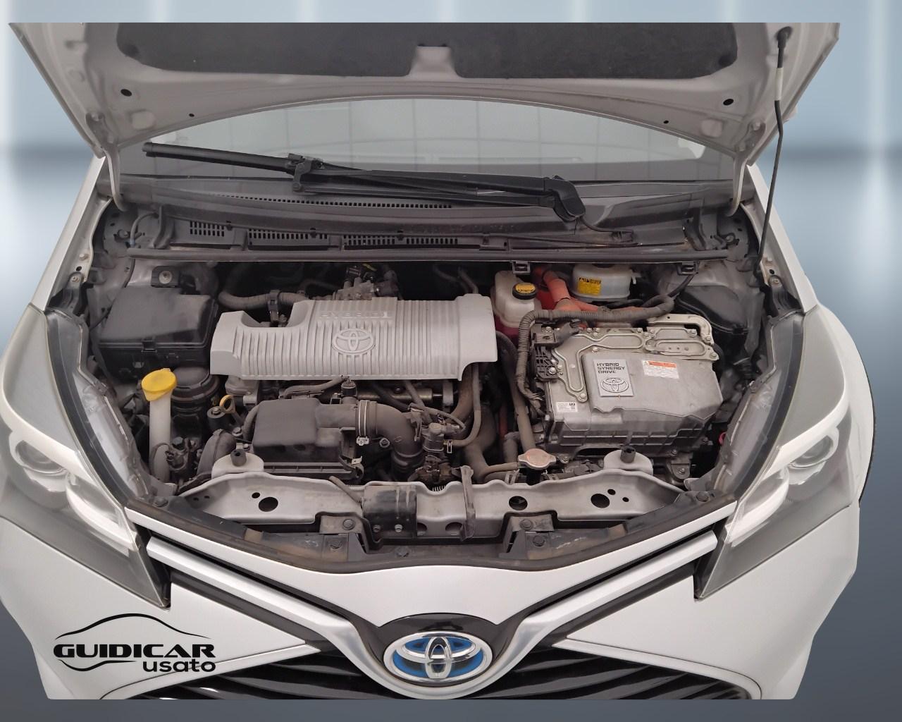TOYOTA Yaris III 2015 - Yaris 5p 1.5h Active my16