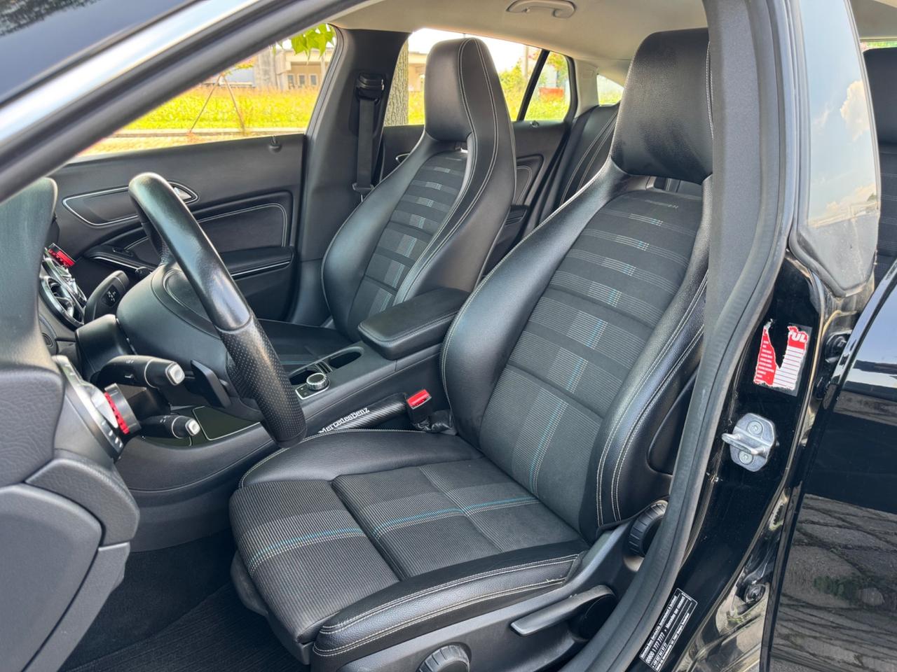 Mercedes-benz CLA 200 d Automatic Business