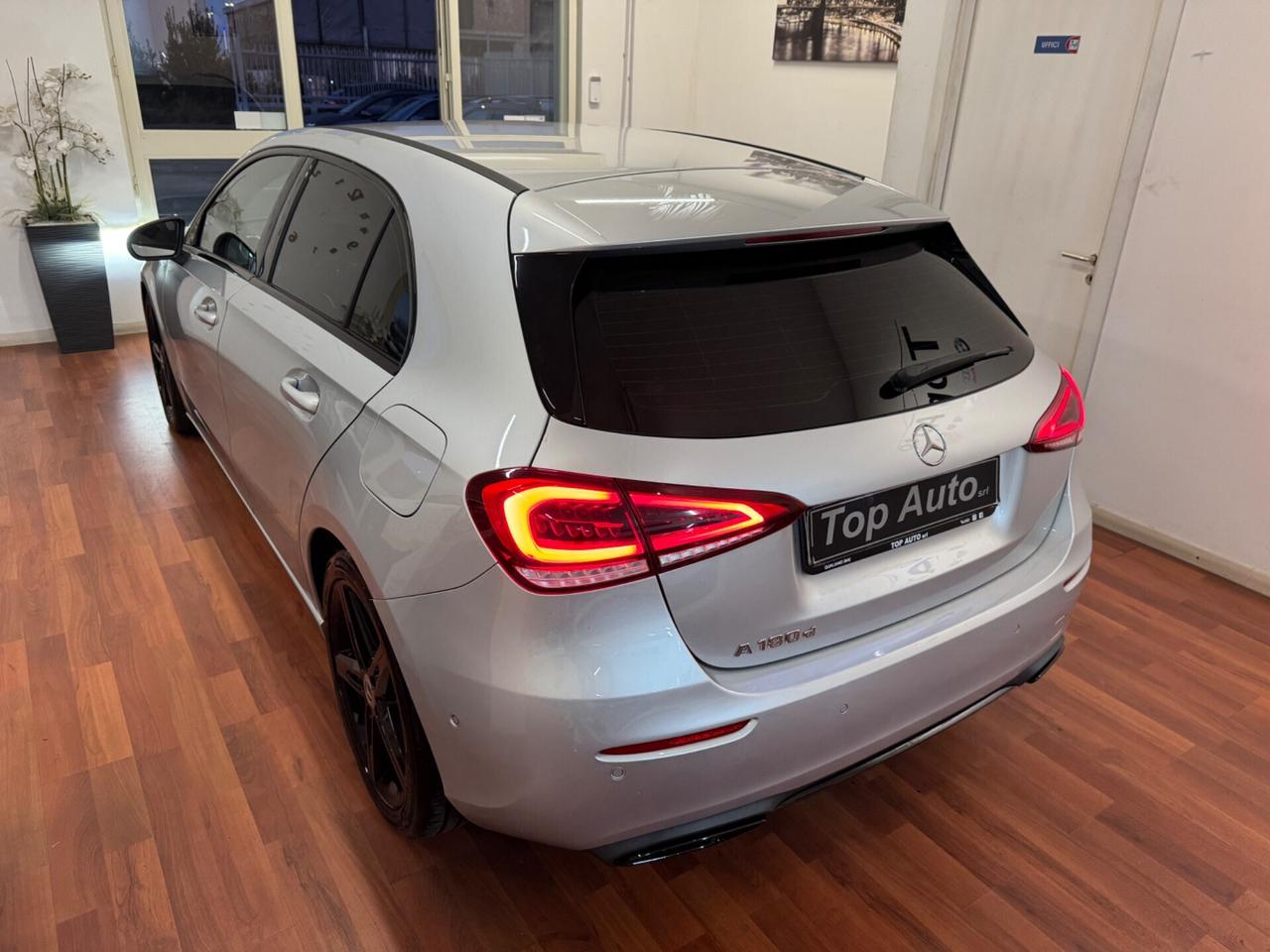 MERCEDES-BENZ A 180 d AUTO SPORT NIGHT EDITION - MY19