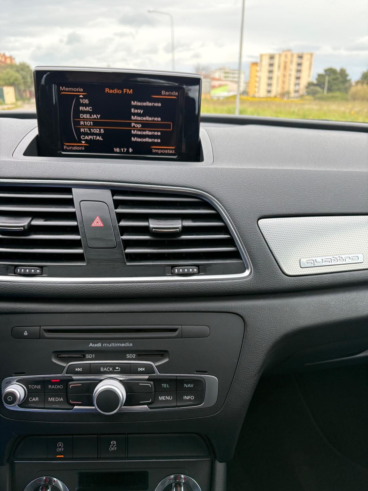 Audi Q3 2.0 TDI quattro S tronic Business Plus