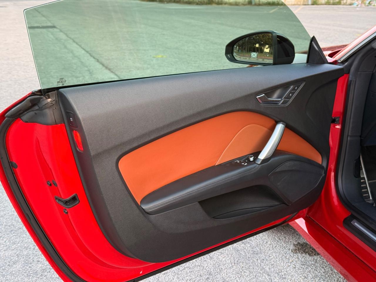 Audi TT 2.0 TFSI QUATTRO Automatica S line