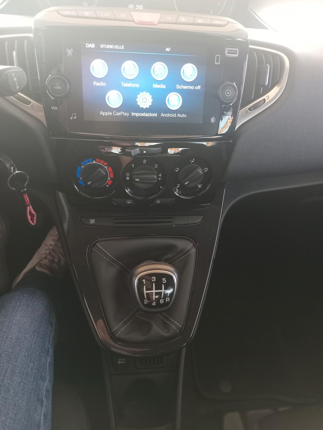 Ypsilon 1.0 C.V 70 Fire Hybrid IL TOP PERFETTA QUAL PROVA