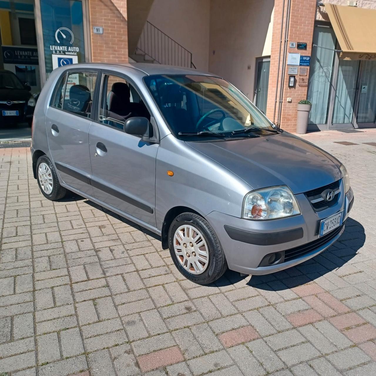 149.888 ATOS 1.1 ECONOMICA E TUTTO FUNZIONANTE