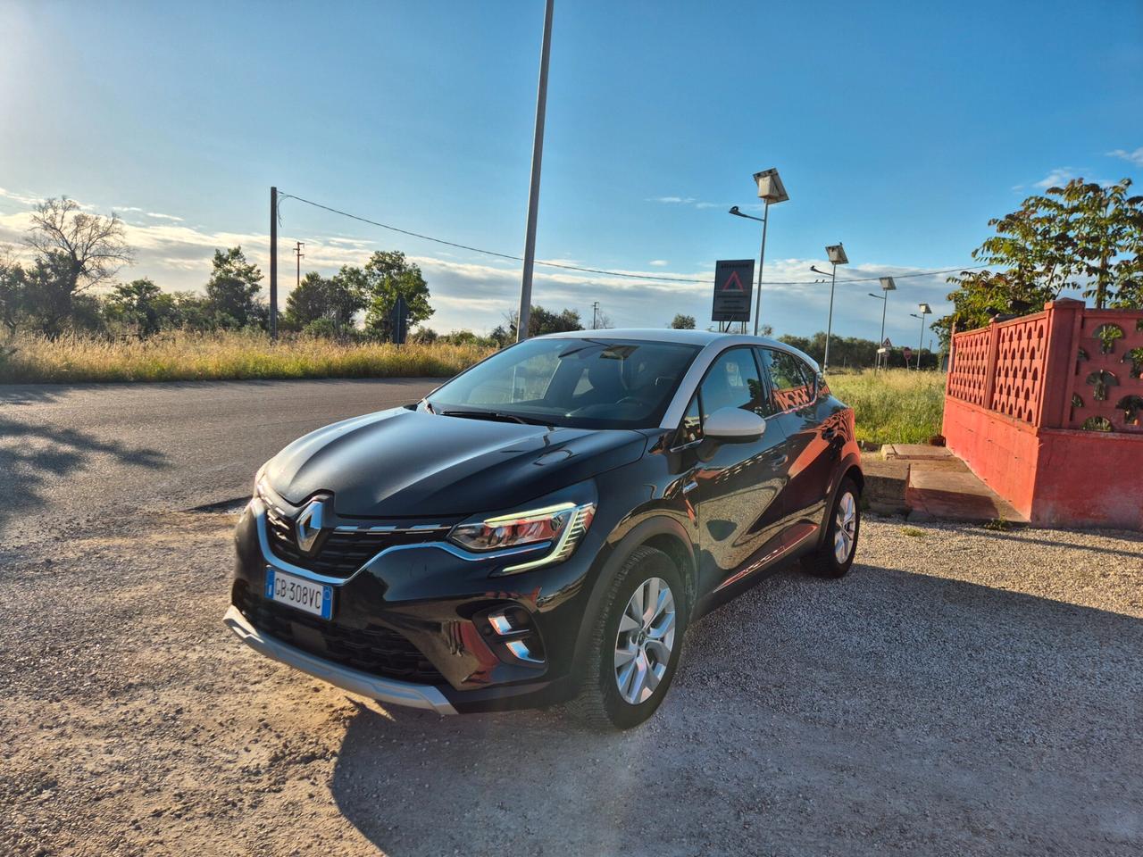Renault Captur Blue dCi 115 CV EDC Initiale Paris