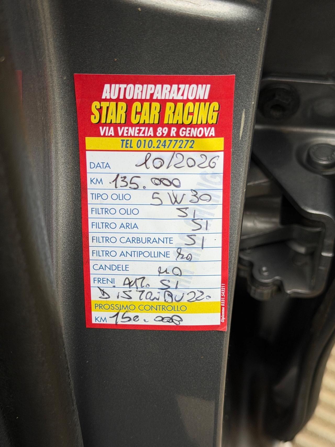 Volkswagen Golf 1.6 TDI 110 cv neopatentati 2011