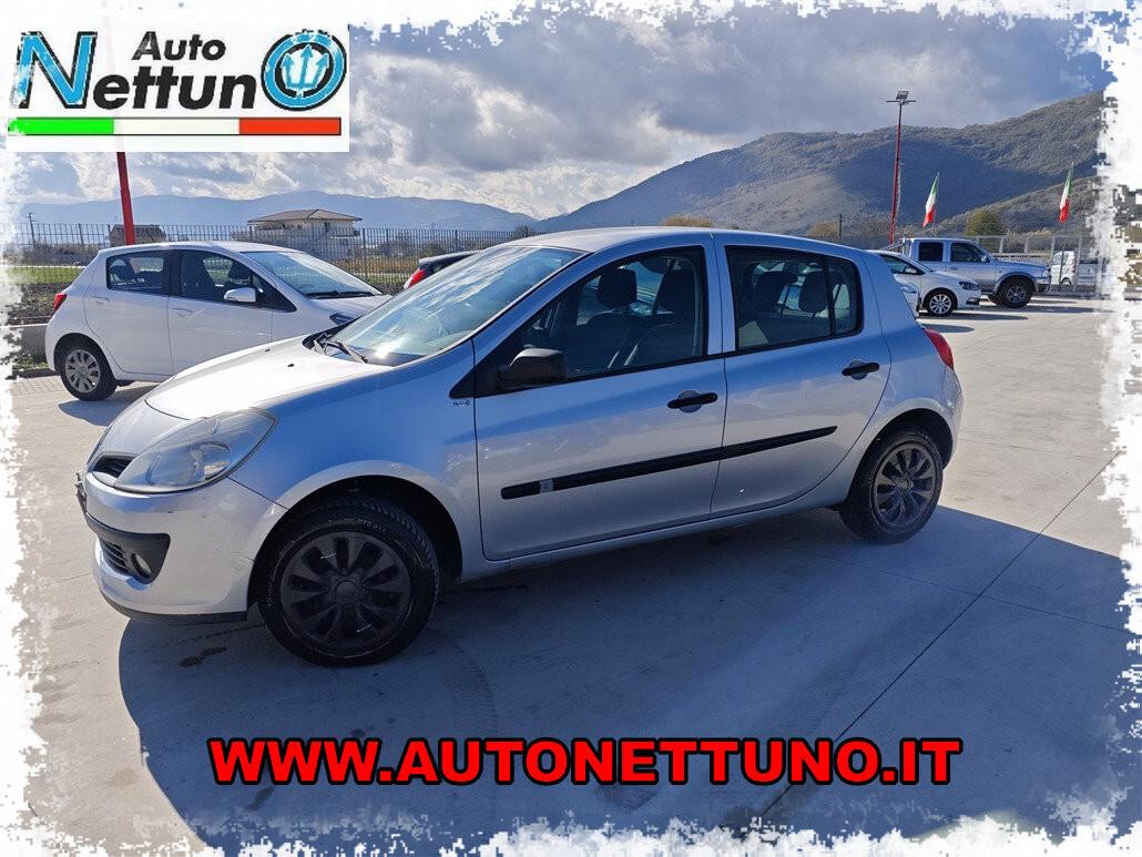 Renault Clio Storia 1.2 16V 5 porte Dynamique