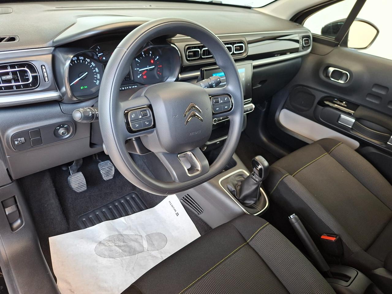 Citroen C3 PureTech 83 S&S Max con KM 15850 !!!