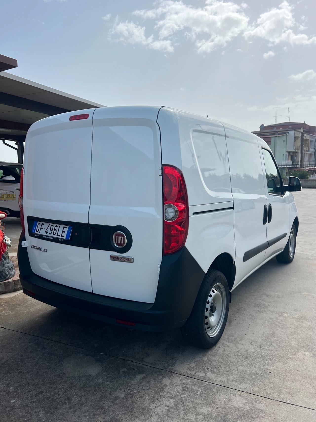 Fiat Doblò 1.6 mjt 105cv LOUNGE 3 POSTI E6D