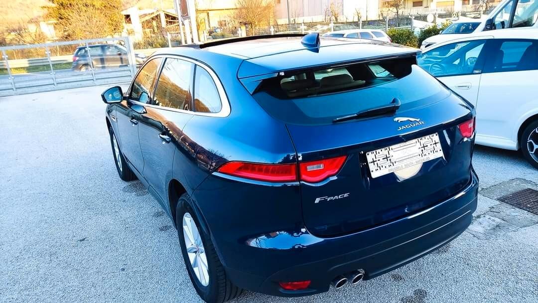 Jaguar F-Pace 2.0 D 163 CV Prestige Business