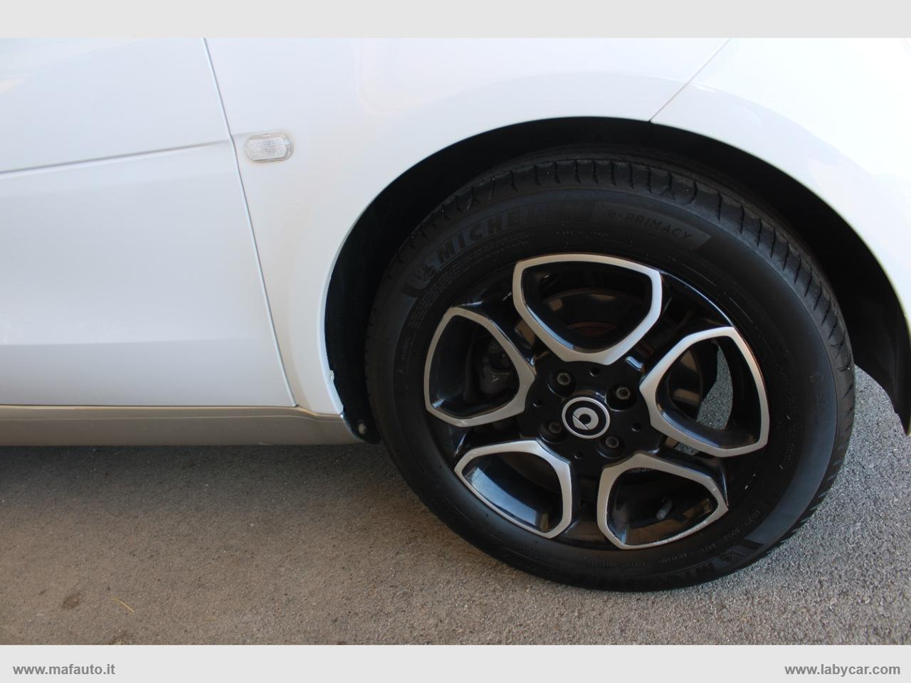 SMART fortwo 70 1.0 twinamic SUPER Passion