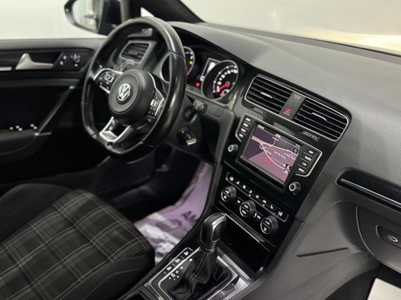 Volkswagen Golf GTD 2.0 TDI DSG 5p. BlueMotion Technology