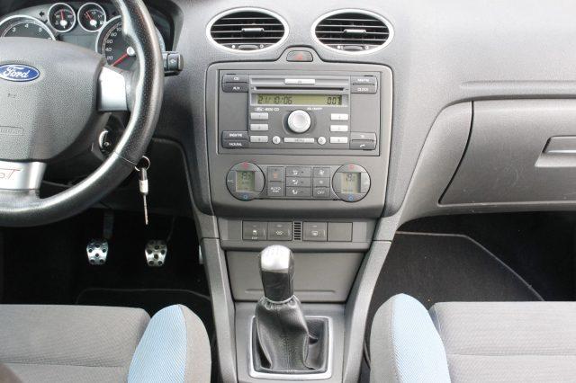 FORD Focus 2.5T (225CV) 20V 5p. ST