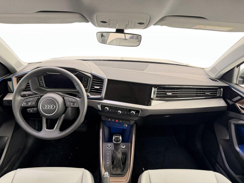 Audi A1 30 1.0 TFSI Identity Contrast S tronic