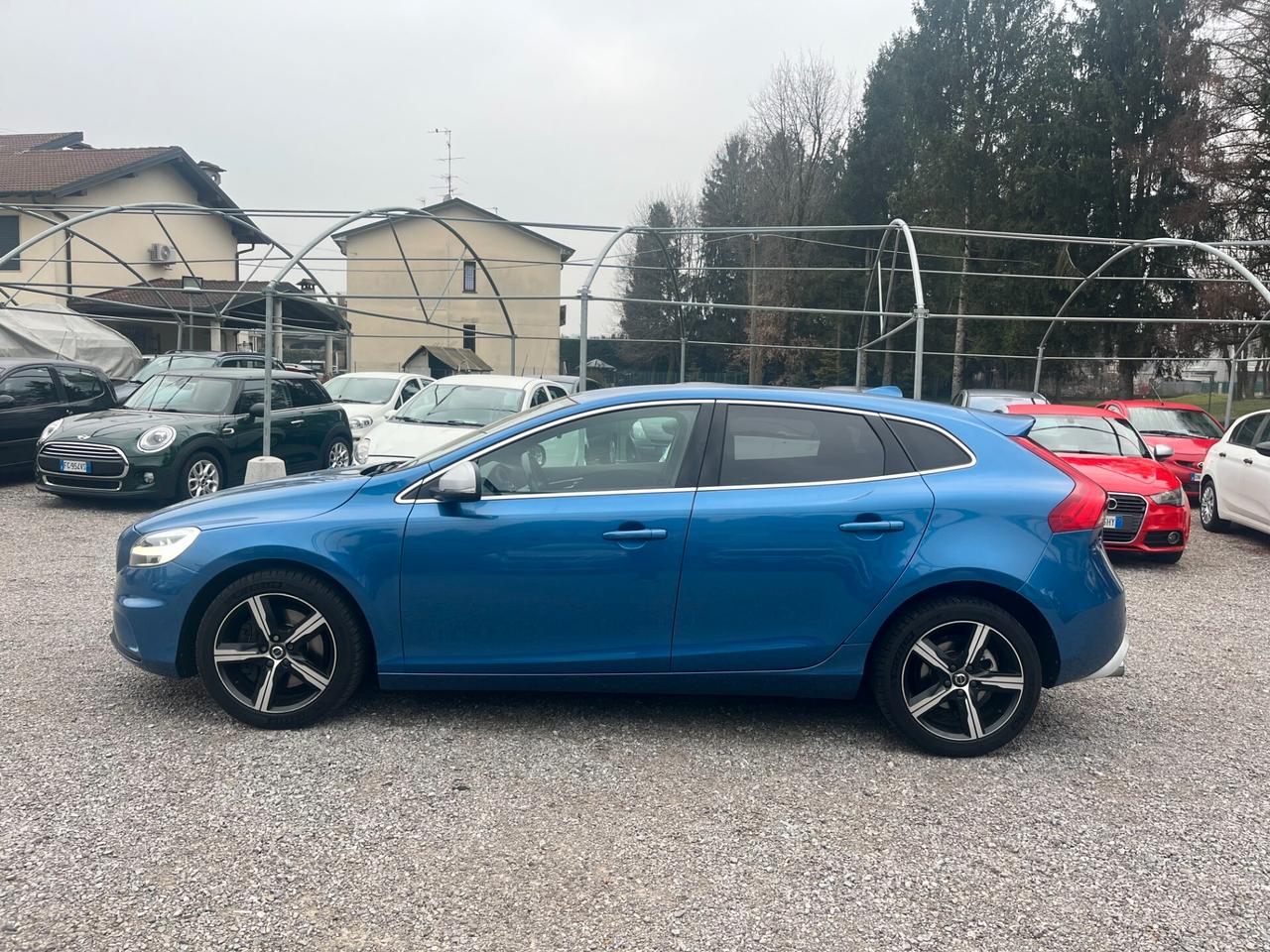 Volvo V40 Geartronic R-design