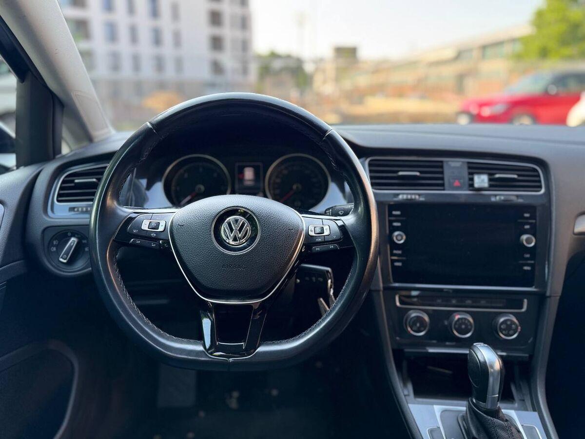 Volkswagen Golf 1.6 tdi Highline 115cv