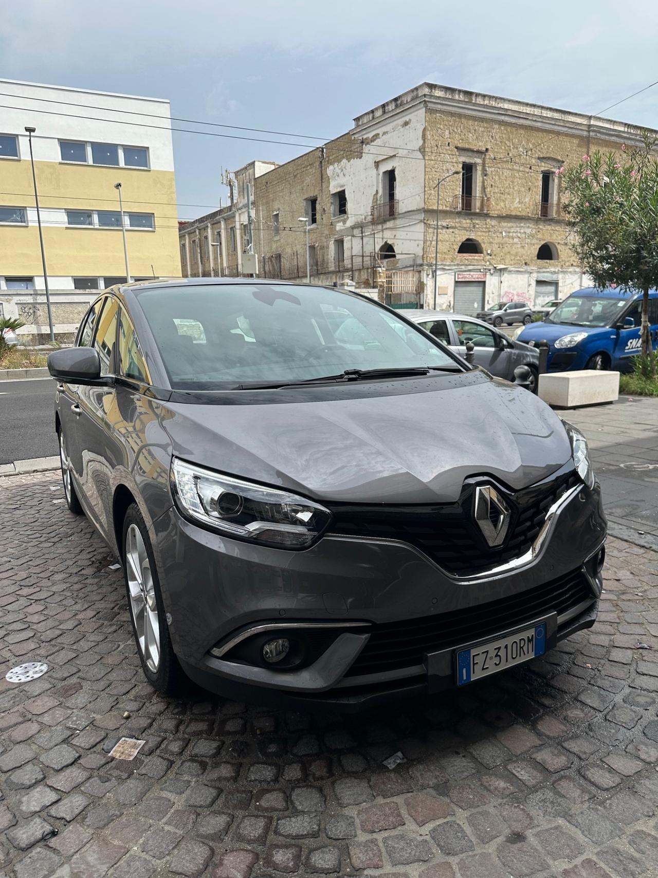 Renault Grand Scenic Blue dCi 150 CV EDC Intens
